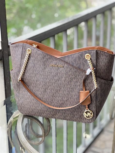 michael kors zeleny|michael kors handbags.